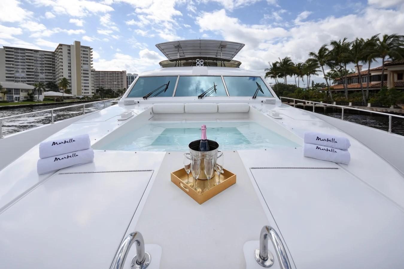 The bow jacuzzi, with champagne and Marbella towels